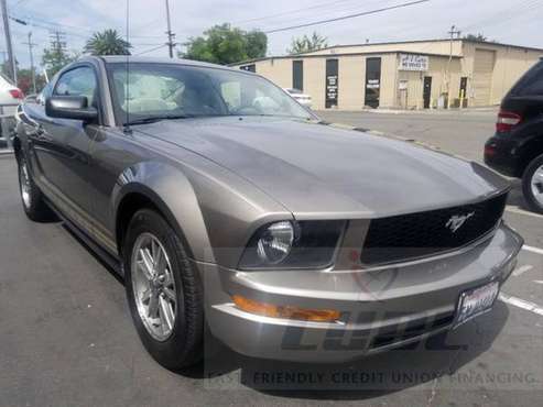 2005 Ford Mustang 2dr Cpe Deluxe Great Vehicle for sale in Sacramento , CA