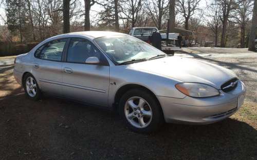 2000 Ford Taurus - runs great for sale in Hermitage, MO