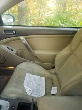 2006 Infiniti G35 coupe(Damaged)(Looking for best offer)(negotiable) for sale in Ashland , MA