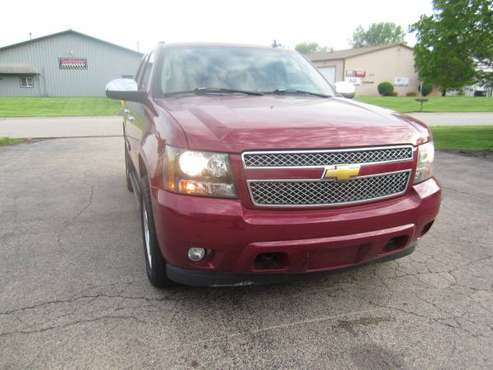 2007 CHEVROLET TAHOE LTZ 4wd 1 OWNER for sale in Plainfield, IL
