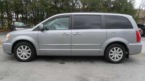 2015 CHRYSLER TOWN & COUNTRY L TOURING - - by dealer for sale in St. Albans, VT