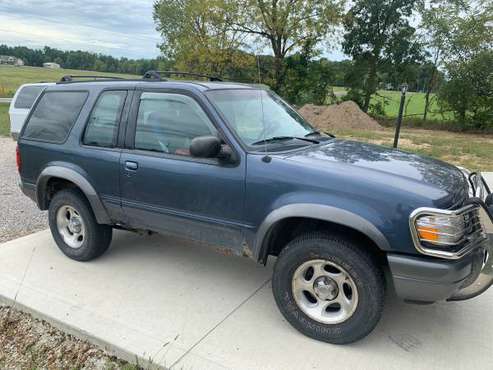 2000 Ford Explorer for sale in Decatur, IN