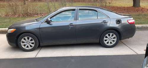 2007 Toyota Camry XLE - cars & trucks - by owner - vehicle... for sale in Howell, MI