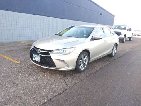 2016 TOYOTA CAMRY SE 88k miles - cars & trucks - by dealer - vehicle... for sale in Saint Paul, MN