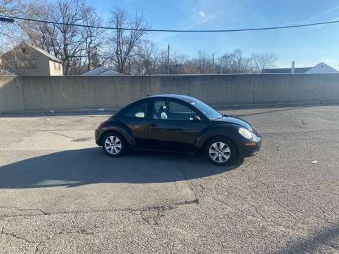 2009 VW New Beetle for sale in redford, MI