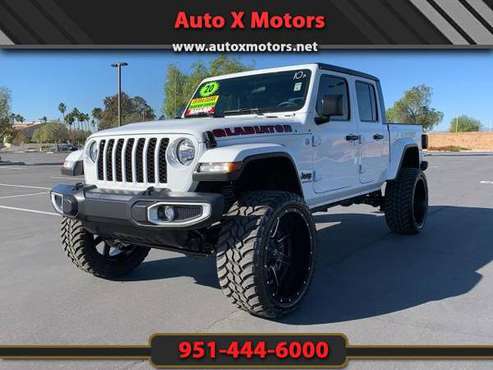 2020 Jeep Gladiator LIFTED WITH 24INCH WHEELS - cars & trucks - by... for sale in Norco, CA