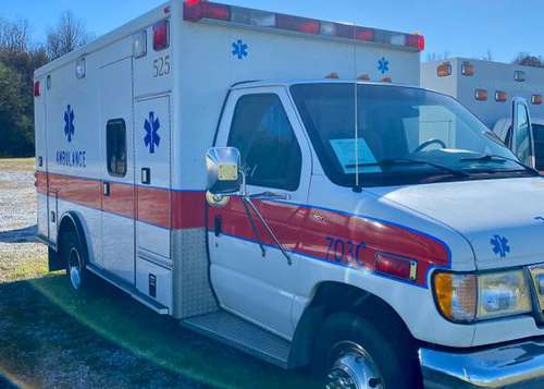 1997 Ford E450 Road Rescue Ambulance - cars & trucks - by dealer -... for sale in Greeneville, NC