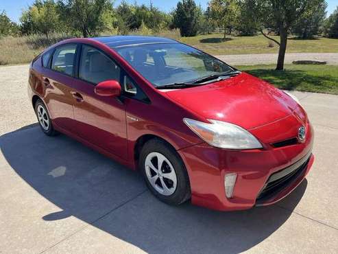 2012 TOYOTA PRIUS 3 HYBRID - GREAT GAS MILEAGE - - by for sale in Abilene, KS