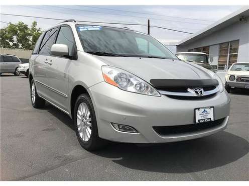 2010 Toyota Sienna XLE Limited AWD **109K mi** for sale in Medford, OR