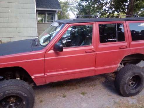 98 Jeep Cherokee limited for sale in Bryan, OH