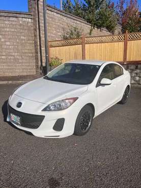 2013 Mazda 3 1Owner 54k excellent condition clean carfax serviced for sale in Clackamas, OR