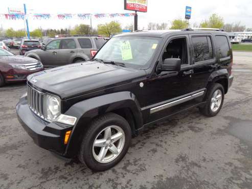 2011 JEEP LIBERTY LIMITED 4X4 CLEAN - - by dealer for sale in WAYNE, MI