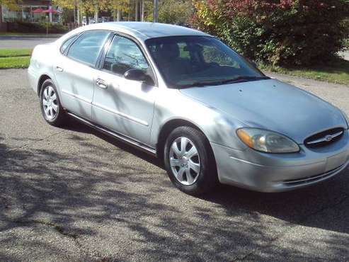 2001 FORD TAURUS LX LOW MILES for sale in Lansing, MI