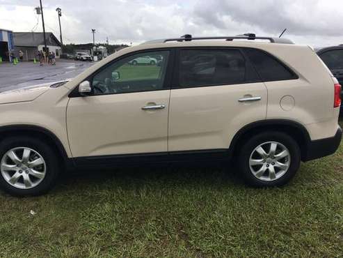 2012 Kia Sorento - clean Carfax - cars & trucks - by owner - vehicle... for sale in Plant City, FL