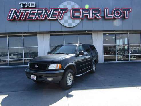 2000 *Ford* *Expedition* *119 WB XLT 4WD* Black - cars & trucks - by... for sale in Omaha, NE
