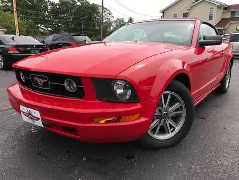 2005 FORD MUSTANG for sale in Kenosha, WI
