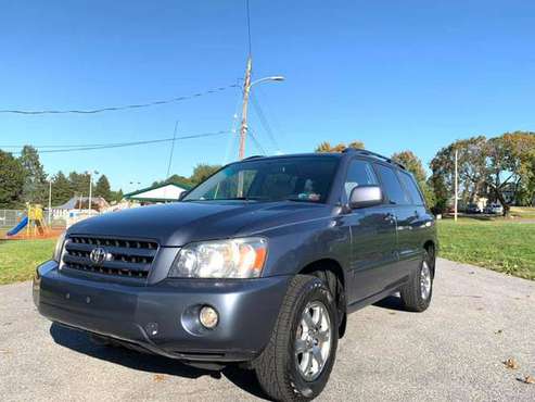 2007 Toyota Highlander - 4X4- NEW TIRES- Super Clean SUV for sale in reading, PA