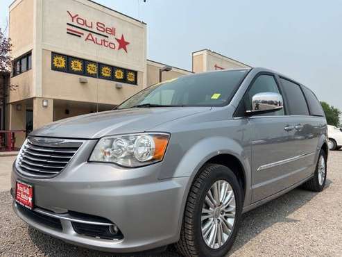 2015 Chrysler Town & Country Touring, Leather, Stow-n-Go, SALE for sale in MONTROSE, CO