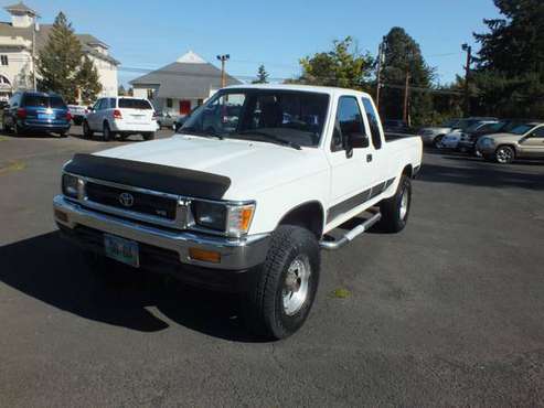 1993 *Toyota* *4WD Pickups* *NEW TIRES, LOW MILES, GREA for sale in Lafayette, OR