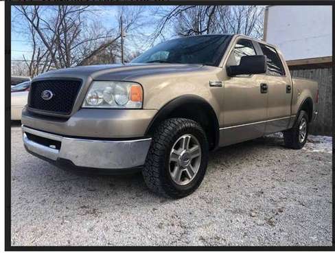 2006 Ford XLT TrueCrew Cab 4x4 F150 p u for sale in Chicago, IL