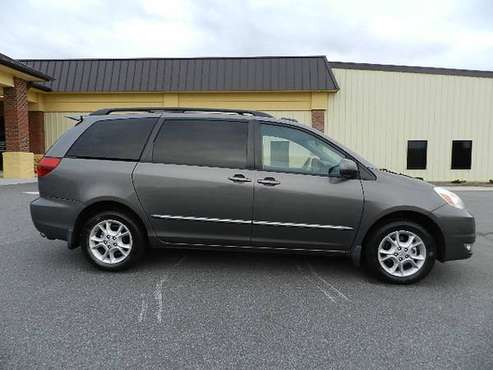 2005 Toyota Sienna XLE Limited AWD - cars & trucks - by dealer -... for sale in KERNERSVILLE, NC