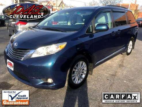2011 Toyota Sienna 5dr 7-Pass Van V6 XLE AAS FWD (Natl) Wagon for sale in Cleveland, OH