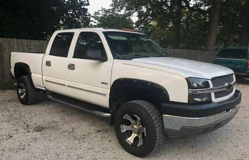 DIESEL ★ DURAMAX - ALLISON 2OO4 CHEVY 2500HD CREW CAB 4 X 4 - cars &... for sale in Champaign, IL