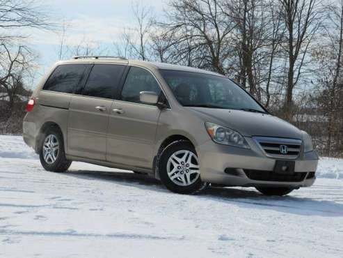 2005 Honda Odyssey EX w/Leather - CLEAN! - - by for sale in Jenison, MI