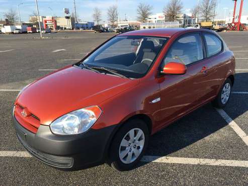 2010 HYUNDAI ACCENT/3DR HATCHBACK/AUTO/AC/74K/CLEAN TITLE CARFAX -... for sale in Revere, MA