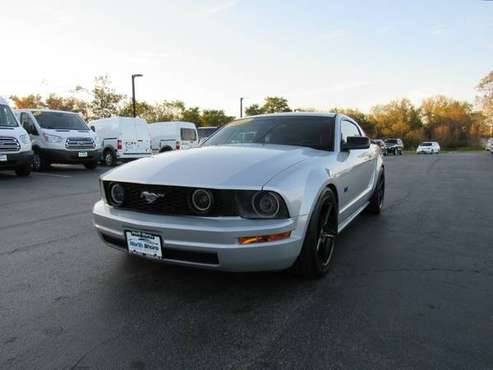 2006 Ford Mustang Coupe GT for sale in Grayslake, IL