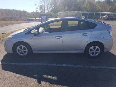 2015 Toyota Prius 1 owner - cars & trucks - by dealer - vehicle... for sale in Clarksville, TN