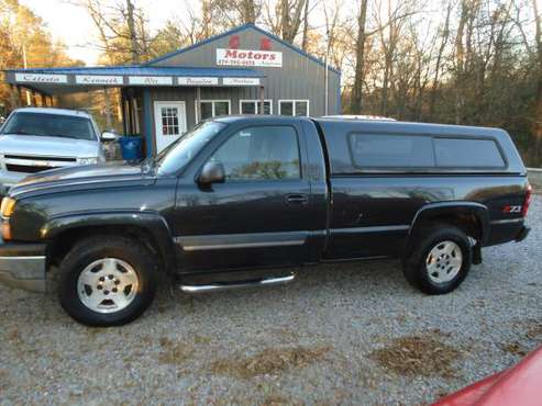 2005 Chevy Silverado Z71 * Reg Cab ( 8' Bed ) * 1 Owner * 5.3L -... for sale in Hickory, TN