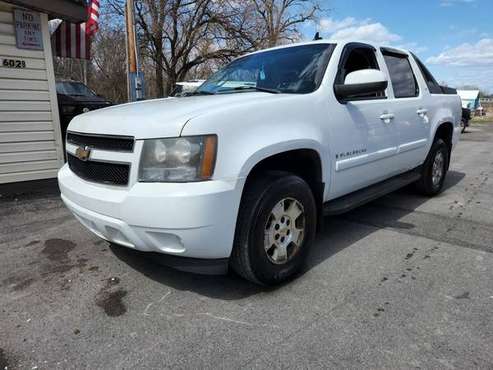 2007 Chevrolet avalanche LT Sport Utility Pickup 4D 5 1/4 ft - cars for sale in Rensselaer, NY