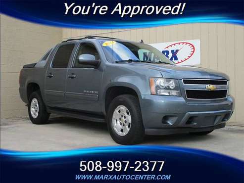 2011 Chevrolet Avalanche LS 4x4..Real Clean & Great driving Truck!! for sale in New Bedford, MA