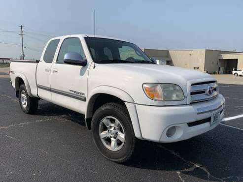 2005 Toyota Tundra 4X4 Access Cab SR5 for sale in Columbia, MO