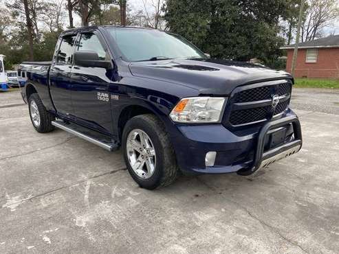 2013 Ram 1500 Hemi and loaded with warranty - - by for sale in Garden city, GA