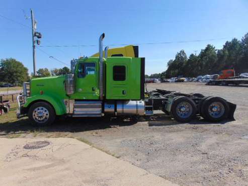 2012 Kenworth W900 for sale in Cabot, TN