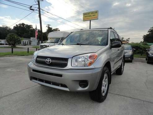 2005 Toyota RAV4 Great On Gas Must See (Price Reduced) - cars & for sale in Jacksonville, FL