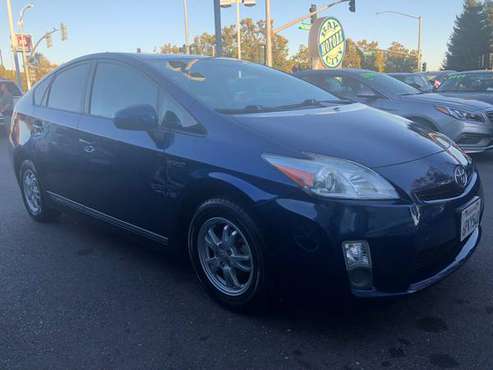 2011 Toyota Prius 2-Owner Well Maintained Gas Saver 50MPG+ Clean for sale in SF bay area, CA