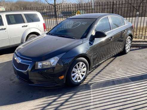 2011 Chevy Cruze LS - - by dealer - vehicle automotive for sale in Riverside, MO