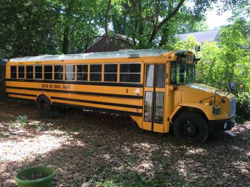 2001 Freightliner FS65 Thomas Built school bus - - by for sale in Decatur, GA
