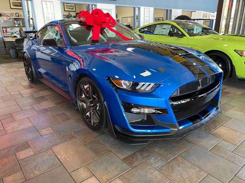 2020 Ford Shelby GT500 carbon Track pack edition - cars & trucks -... for sale in North Highlands, CA
