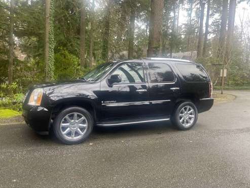 2008 gmc Denali awd low miles one owner for sale in Tacoma, WA
