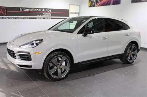 2021 Porsche Cayenne Coupe AWD for sale in Waukesha, WI