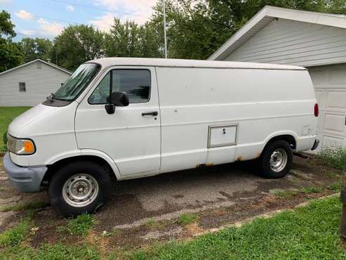 1997 Dodge 2500 van - cars & trucks - by owner - vehicle automotive... for sale in Yellow Springs, OH