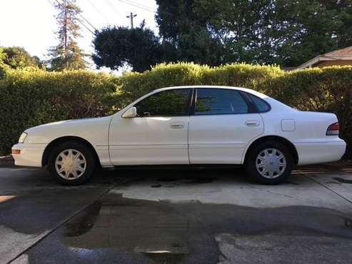 1997 Toyota Avalon XL For Sale for sale in Menlo Park, CA