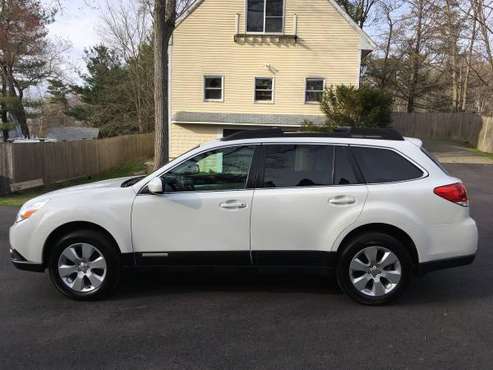 2011 Subaru outback 6 speed manual for sale in vermont, VT