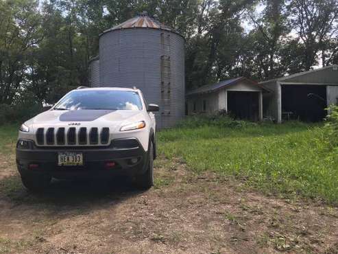 2015 Jeep Cherokee Trailhawk - cars & trucks - by owner - vehicle... for sale in Coralville, IA