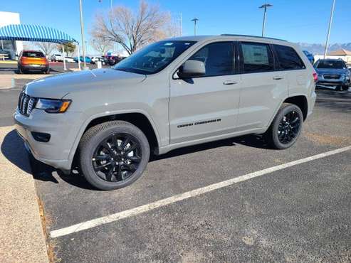 2022 Jeep Grand Cherokee WK 4x4 - - by dealer for sale in Albuquerque, NM