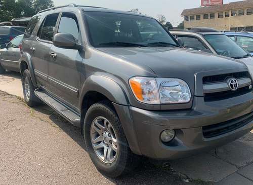 2005 Toyota Sequoia SR5 4WD for sale in Colorado Springs, CO